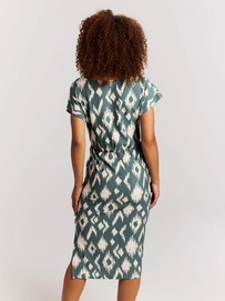 24661003_477_model_back-half_01