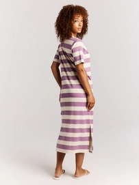 7---24661002_275_model_back-full_01