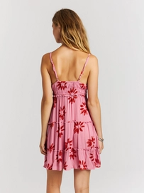 24661015_730_model_back-half_01