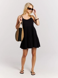 4---24661007_290_model_front-full_02