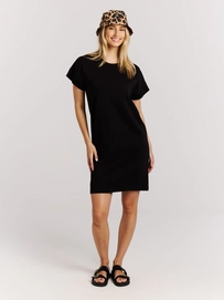 4---24661001_290_model_front-full_01
