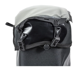 6---ORTLIEB-ULTIMATESIX-MAPCASE-F1402-DETAIL3-_no-bg