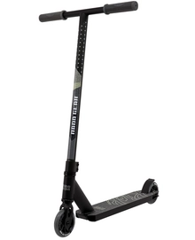 Step Madd Kick Extreme Black