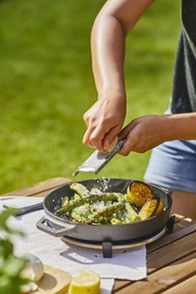 6---6_348148-Skillet-Sfeer-6_20