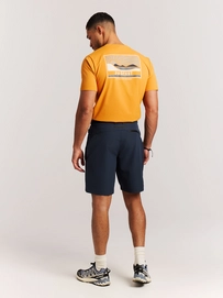 6---23761006_906_model_back-full_01