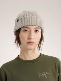 S25-X000007423-Mallow-Toque-Rune-Front-View