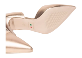E218332DE_434_06_jpg