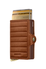 4---Emboss Lines+ - Twinwallet - Cognac - Brown+ - Cards