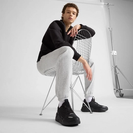 8---puma__pum-391928-01__modelshot02