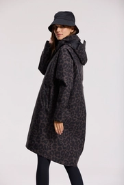 10---websize_Shot12_0638_Deblon_ecom_26nov24