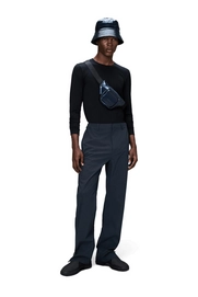 8---12490_navy_AW25_men_3