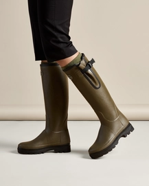 3----le-chameau-womens-vierzonord-neoprene-lined-wellington-boot-1175-7100-green-model-pair-010
