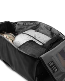 8---Hugger_Roller_Bag_90L_Espresso_3000261103001_9