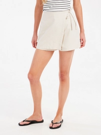 5---25651003_106_model_front-half_01