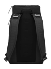 3---Hugger_Backpack_20L_Charcoal_Grey_1000174011201-5-_no-bg