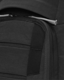 8---Hugger_Backpack_Charcoal_Grey_CloseUP_1