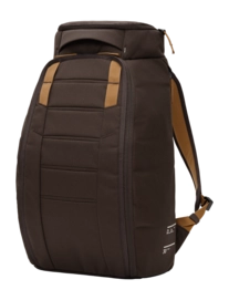 2---Hugger_Backpack_30L_Espresso_1000176103001_1-_no-bg