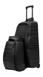 10---Hugger_Backpack_30L_Oatmilk_1000176901501_7-_no-bg