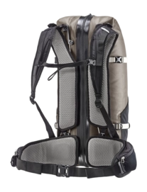 3---ORTLIEB-ATRACK-35L-R7057-BACK-_no-bg