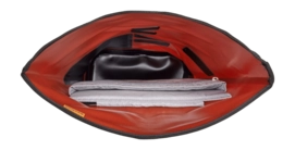 6---ORTLIEB-COMMUTER-DAYPACK-21L-R4114-INSIDE-_no-bg