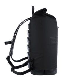 5---ORTLIEB-COMMUTER-DAYPACK-27L-R4179-SIDE-_no-bg