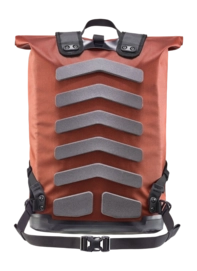5---ORTLIEB-COMMUTER-DAYPACK-CITY-27L-R4177-DETAIL-1-_no-bg