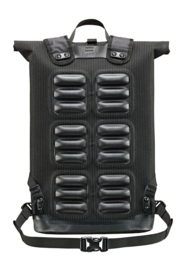 6---ORTLIEB-COMMUTER-DAYPACK-HIGH-VISIBILITY-R4150-DETAIL-1-_no-bg