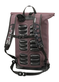 3---ORTLIEB-COMMUTER-DAYPACK-URBAN-21L-R4158-BACK-_no-bg