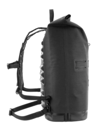 4---ORTLIEB-COMMUTER-DAYPACK-URBAN-27L-R4192-SIDE-_no-bg