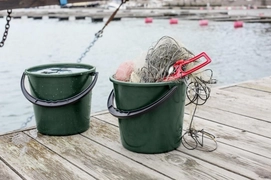 5---5_316602-EmmerUitGerecyceldeVisnetten5-5_37
