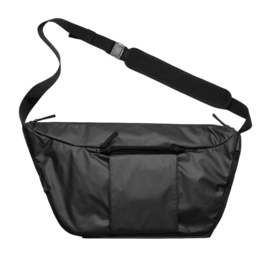 2---Ramverk_Pro_Sling_Bag_24L_Black_Out_5000501004901_3-_no-bg