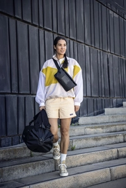 8---productimage-sling-bag-metrosphere-03902