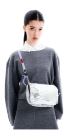 BottleLargeSilver_onbody12_1512x