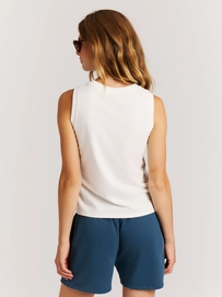 16661006_401_model_back-half_01