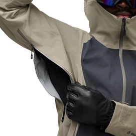 8---745019_9654_M_RECON_LT_STRETCH_SHELL_Pine_Smoke-Carbon_09