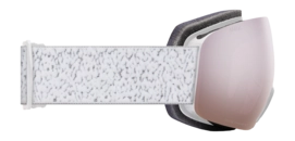 5---skyline-goggles_whiteChunkyKnit-cpEverydayRoseGoldMirror_RIGHT-_no-bg