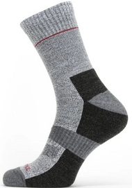 Sok Sealskinz Unisex Solo QuickDry Ankle Length Black Grey Red