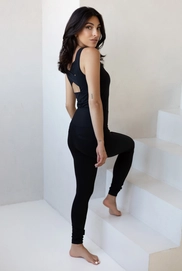 HouseOfGravity_Cross-Tank-Top-6