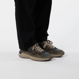 2---16-On-Foot