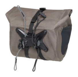 3---ORTLIEB-F9926-HANDLEBAR-PACK-QR-11L-BACK-_no-bg