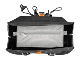 8---ORTLIEB-INNER-POCKET-F9924-DETAIL-3-_no-bg