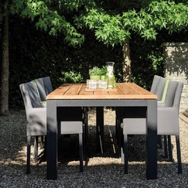 suns_green_sense_diningtable_mood_b47f