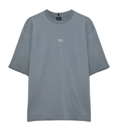 T-Shirt Oakley Men Latitude Veil Cement – Relaxed, Boxy Fit