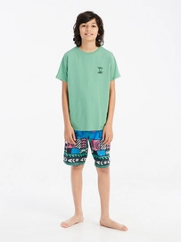 5---17851011_853_model_front-full_01