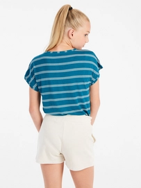 6---17951000_341_model_back-half_01