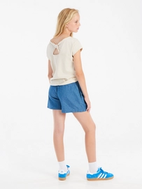 7---17951002_106_model_back-full_01