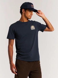 6---17761013_906_model_front-half_01