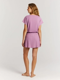 9---17661004_275_model_back-full_01