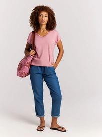 5---17651031_730_model_front-full_02
