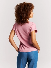 8---17651031_730_model_back-half_01